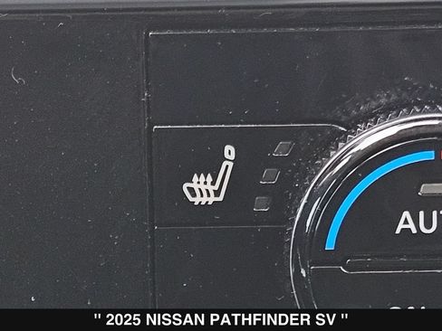Used 2025 Nissan Pathfinder SV FWD image 21