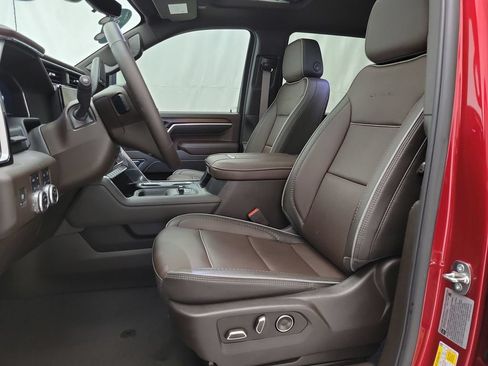 Certified 2024 GMC Sierra 3500 Denali w/ Denali Reserve Package AWD/4WD image 9