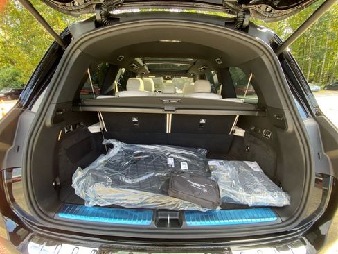 New 2026 Mercedes-Benz GLS 580 4MATIC image 15