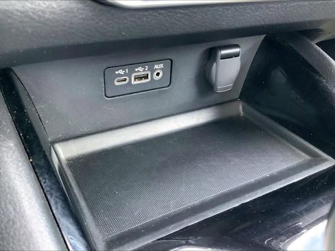 Used 2024 Nissan Altima 2.5 SV image 27