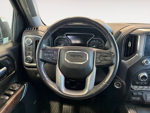 Used 2020 GMC Sierra 1500 Denali w/ Denali Ultimate Package AWD/4WD image 10