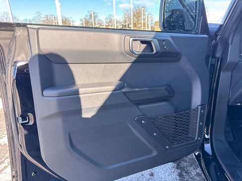 Used 2025 Ford Bronco Big Bend image 24