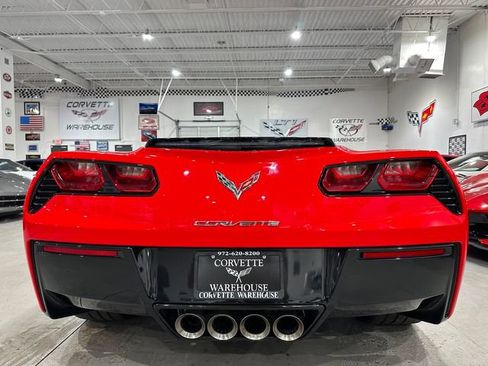 Used 2018 Chevrolet Corvette Stingray Convertible w/ 3LT Preferred Equipment Group RWD image 26