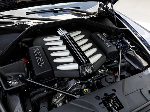 Certified 2017 Rolls-Royce Wraith image 39