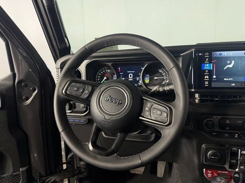 Used 2025 Jeep Wrangler Unlimited Sport S 4xe AWD/4WD image 13