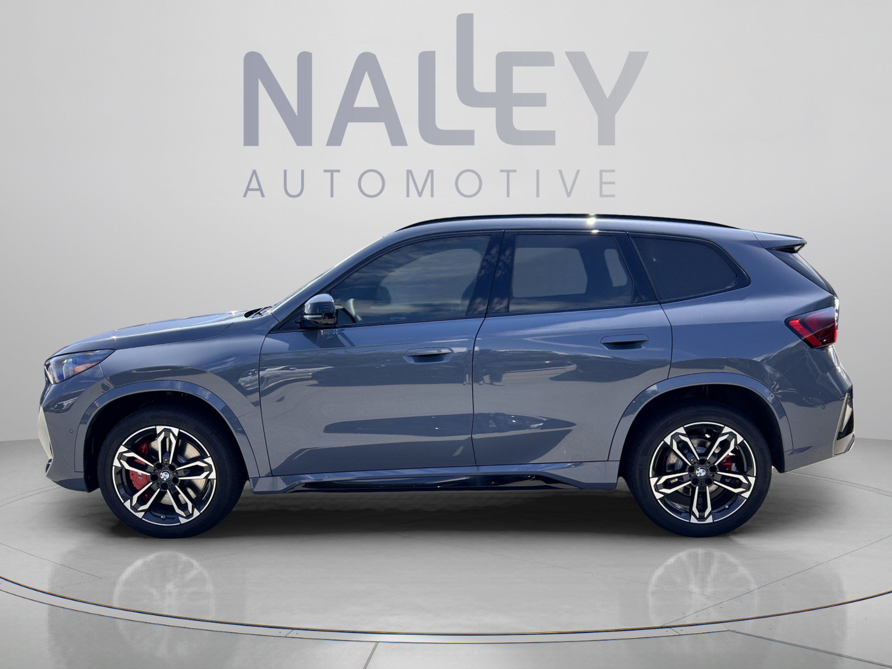 Used 2026 BMW X1 xDrive28i w/ Technology Package AWD/4WD image 2