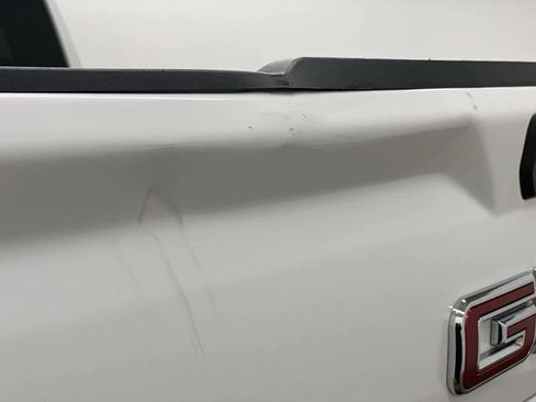 Used 2022 GMC Sierra 1500 AT4 w/ AT4 Preferred Package image 39