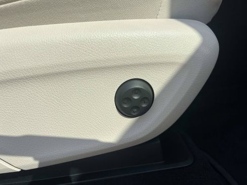 Used 2026 Mercedes-Benz GLE 350 4MATIC image 26