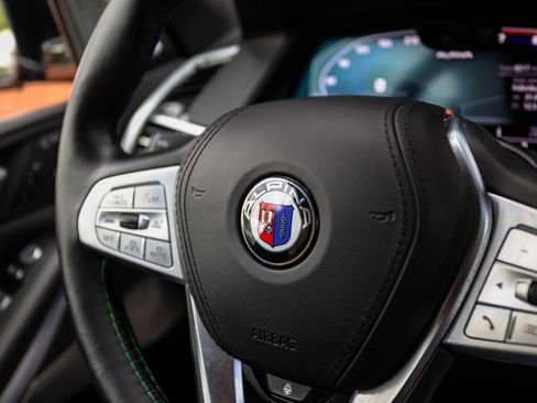 Used 2021 BMW ALPINA XB7 AWD/4WD image 31