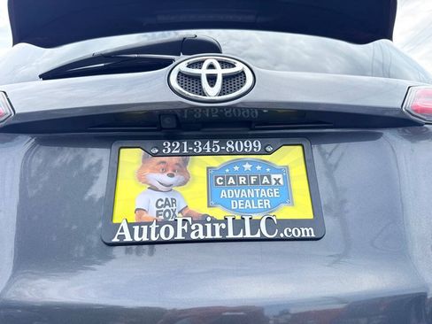 Used 2018 Toyota RAV4 XLE FWD image 7