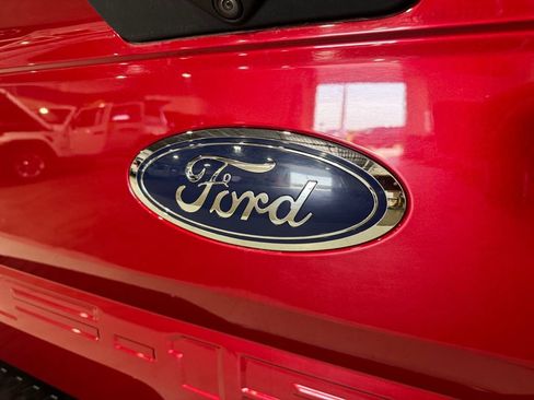 Used 2020 Ford F150 XLT w/ Equipment Group 302A Luxury AWD/4WD image 34