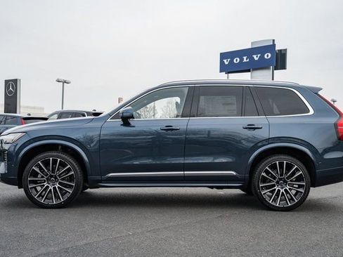 New 2026 Volvo XC90 B6 Plus w/ Protection Package Premier image 4