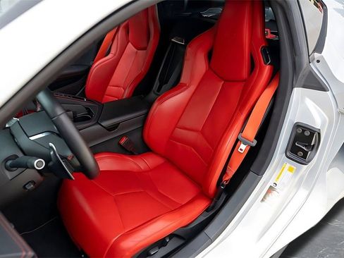 Used 2022 Chevrolet Corvette Stingray Coupe image 27