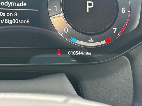 Used 2024 Land Rover Range Rover SE image 35