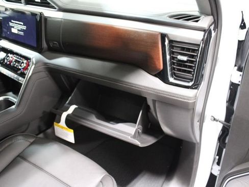 New 2026 GMC Sierra 1500 Denali w/ Denali Reserve Package image 30