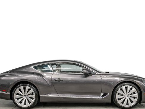 Used 2024 Bentley Continental GT V8 AWD/4WD image 2