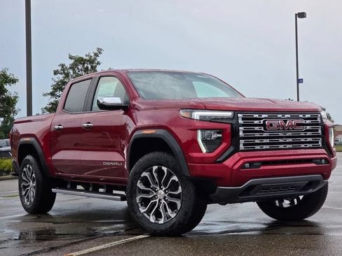 New 2026 GMC Canyon Denali AWD/4WD image 2