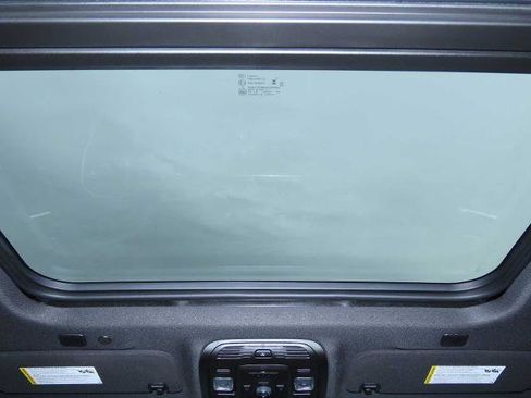 Used 2023 GMC Yukon XL Denali w/ Denali Reserve Package image 26