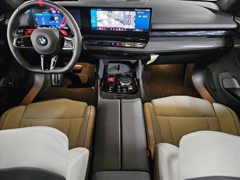 New 2026 BMW M5 w/ Carbon Package AWD/4WD image 15