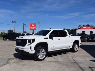 Used 2023 GMC Sierra 1500 Elevation w/ Elevation Premium Package