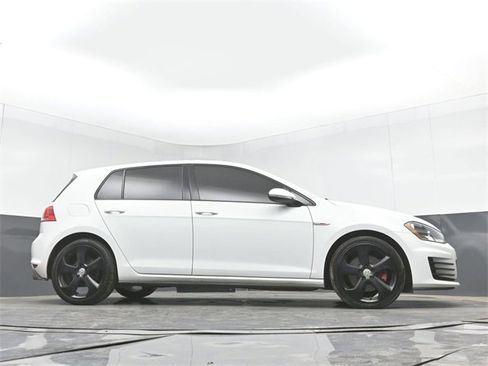 Used 2017 Volkswagen GTI S image 47
