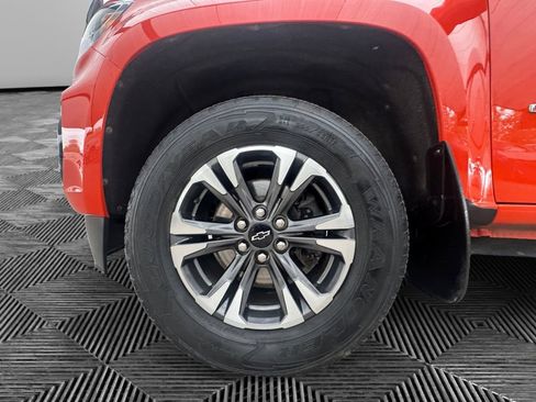 Used 2021 Chevrolet Colorado LT w/ LT Convenience Package image 9