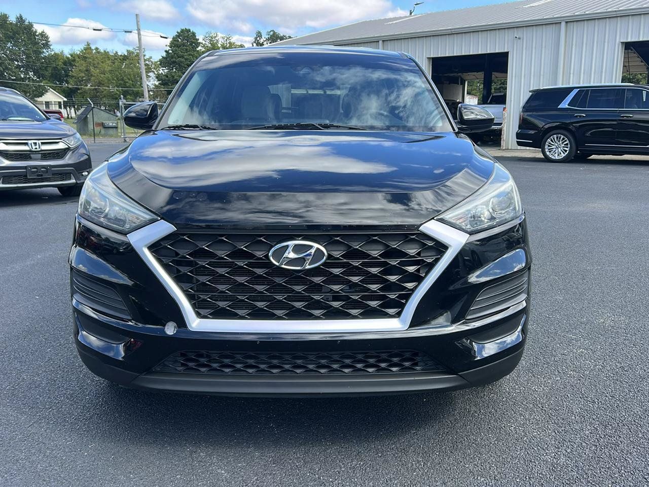 Used 2019 Hyundai Tucson SE AWD/4WD image 2