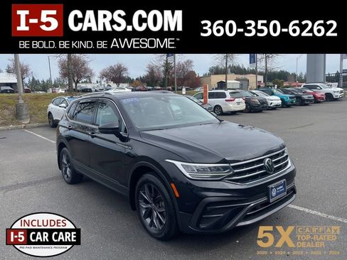 Certified 2022 Volkswagen Tiguan SE w/ Panoramic Sunroof Package image 1
