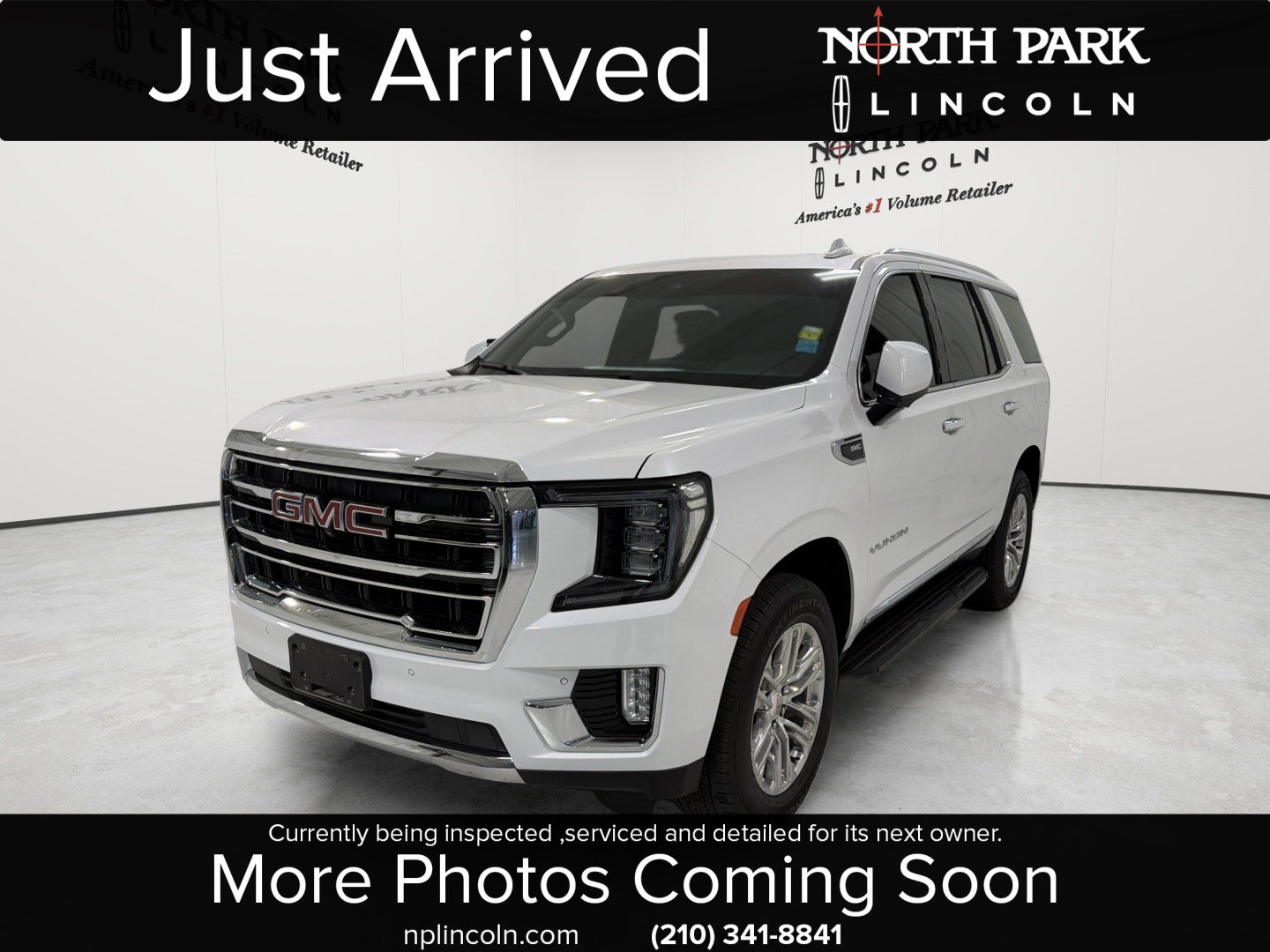 Used 2023 GMC Yukon SLT w/ SLT Premium Package AWD/4WD image 1