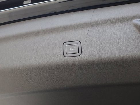 New 2026 Chevrolet Tahoe Premier image 34