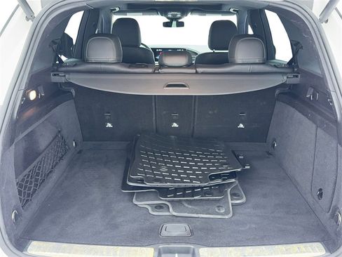 Used 2022 Mercedes-Benz GLE 350 w/ AMG Line Exterior image 12