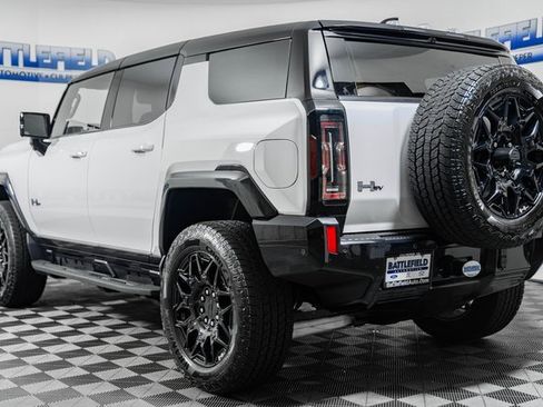 Used 2024 GMC Hummer EV 2X image 4