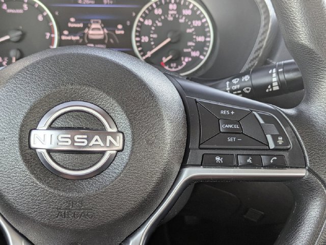 Used 2024 Nissan Sentra SV FWD image 18