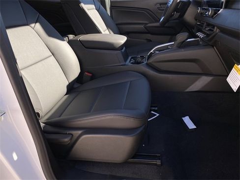 Used 2026 Chevrolet Colorado Trail Boss image 34