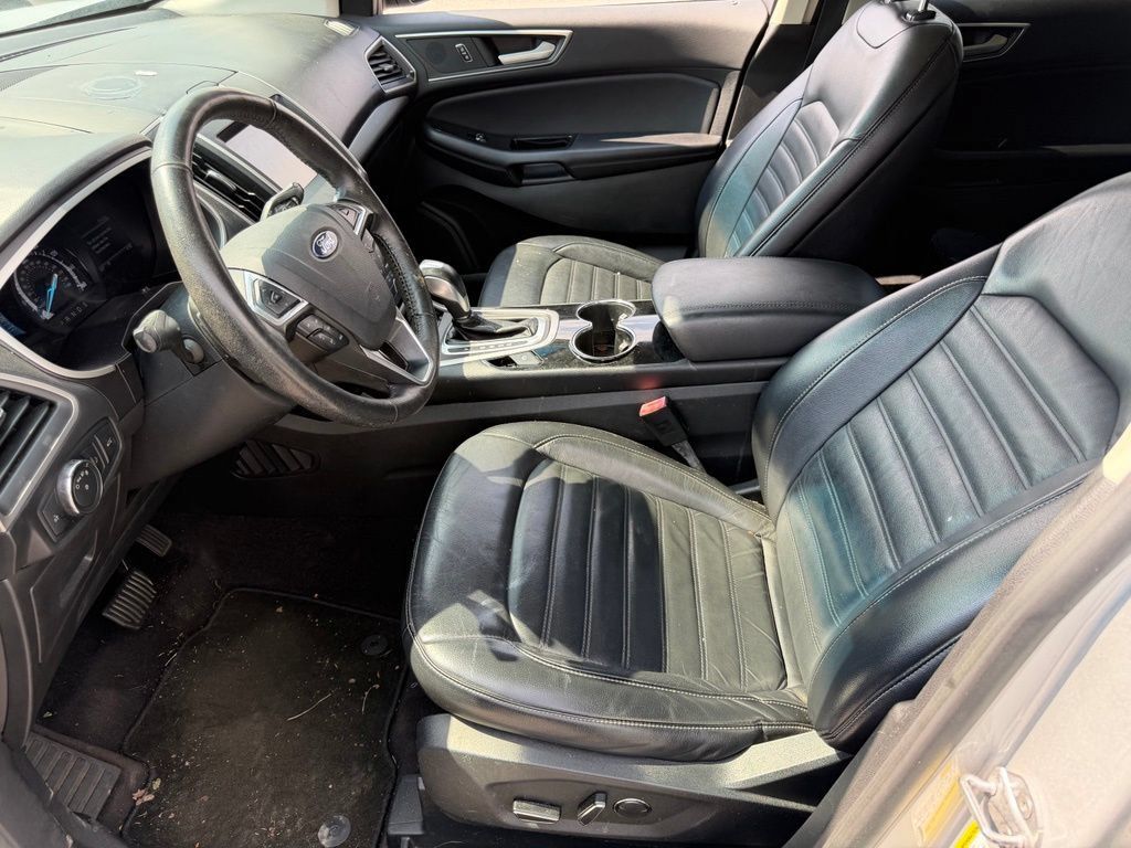 Used 2016 Ford Edge SEL w/ Equipment Group 201A FWD image 22