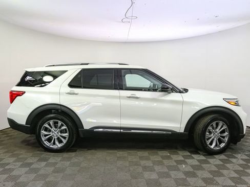 Used 2023 Ford Explorer Limited w/ Limited Technology Package AWD/4WD image 14