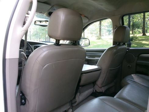 Used 2005 Dodge Ram 1500 Truck SLT RWD image 28