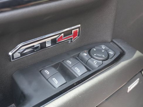 Used 2023 GMC Sierra 1500 AT4 w/ AT4 Premium Package AWD/4WD image 16