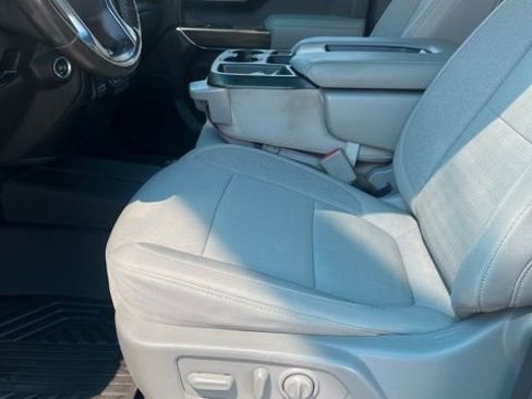 Used 2020 Chevrolet Silverado 1500 LT w/ Texas Edition AWD/4WD image 12