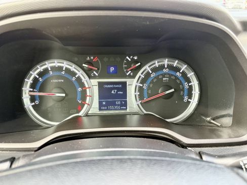 Used 2015 Toyota 4Runner SR5 Premium AWD/4WD image 17
