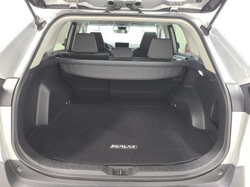 Certified 2023 Toyota RAV4 XLE AWD/4WD image 34