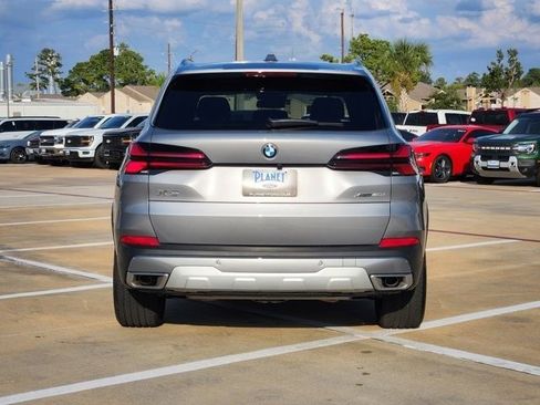 Used 2025 BMW X5 xDrive40i w/ Premium Package image 6