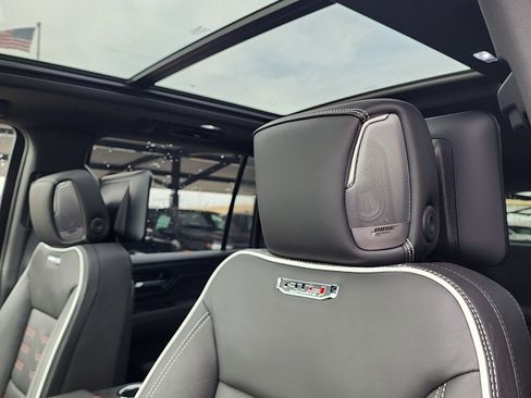 New 2026 GMC Yukon XL AT4 Ultimate image 16