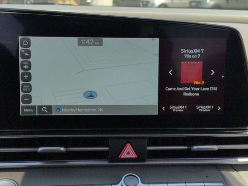 Certified 2024 Hyundai Elantra SEL FWD image 29