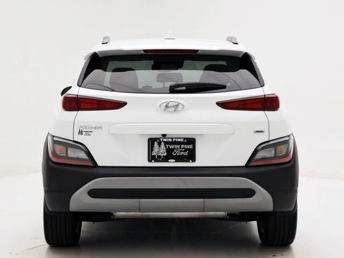 Used 2023 Hyundai Kona SEL w/ Convenience Package image 9