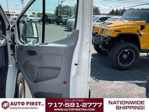 Used 2017 Ford Transit 250 130 Low Roof RWD image 21