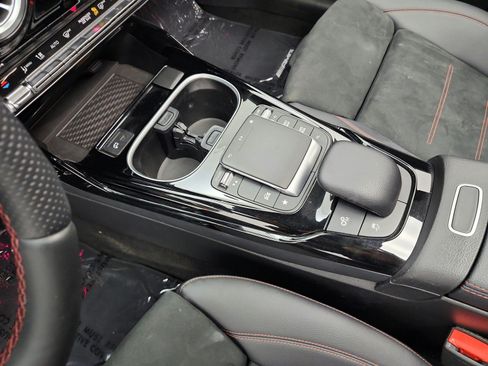 Used 2023 Mercedes-Benz CLA 35 AMG 4MATIC image 11