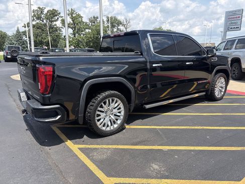 Used 2019 GMC Sierra 1500 Denali w/ Denali Ultimate Package AWD/4WD image 5