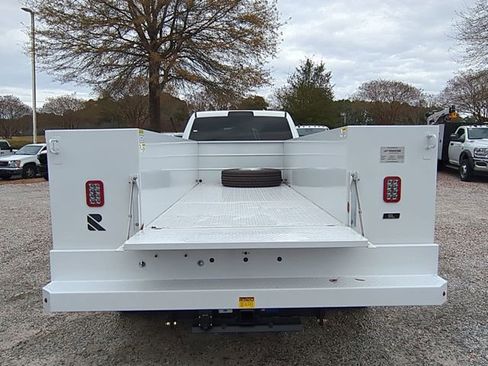 New 2026 RAM 5500 Tradesman w/ Chrome Appearance Group image 34