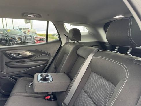 Certified 2024 GMC Terrain SLE w/ Driver Convenience Package FWD image 19